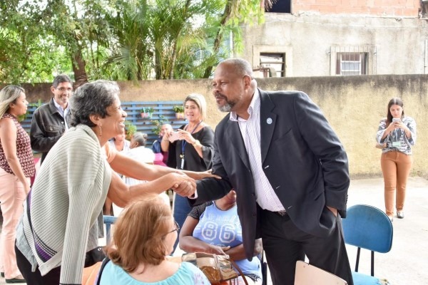 Sob gestão do PRB, secretaria promove ações para imigrantes no RJ
