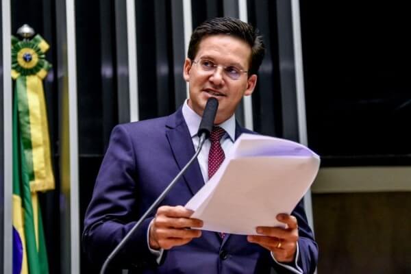 “A Petrobrás está retomando o seu caminho”, diz João Roma