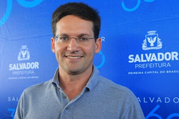 João Roma comemora o desempenho da Prefeitura-Bairro do Subúrbio Ilhas