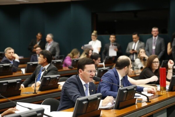 João Roma é favorável à oferta de cirurgia cardíaca mais segura