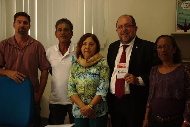 jose-de-arimateia-prb-delegacia-do-idoso-de-salvador-foto-ascom-28-07-15-01