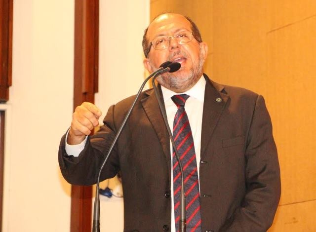 jose-de-arimateia-prb-denuncia-mas-condicoes-do-zoologico-de-salvador-foto-setur-ba-13-08-15-02