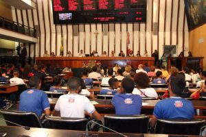 José de Arimateia promove sessão especial e conclama direitos dos animais