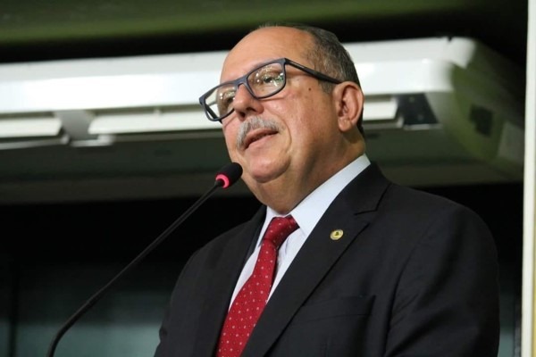 José de Arimateia pede que as autoridades apurem a matança de animais em Curaçá