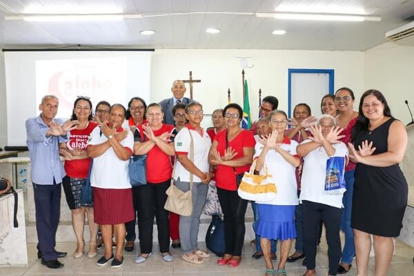 Respeito aos idosos é tema de solenidade na Câmara de Jaboatão