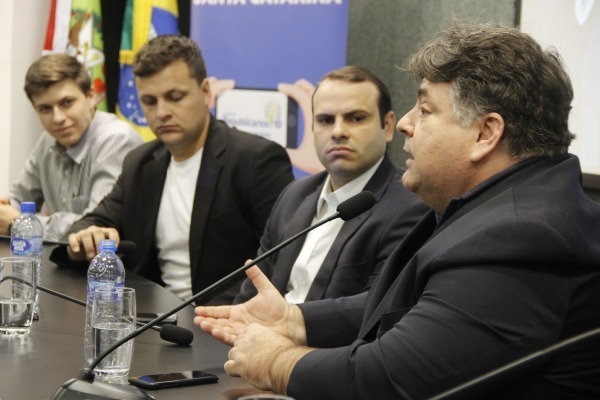 Jovens Republicanos empossa novo secretário em SC