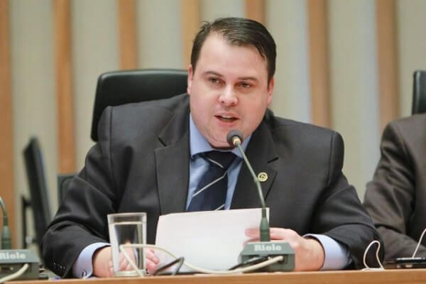 Aprovado projeto de Júlio Cesar que incentivo o esporte no Distrito Federal