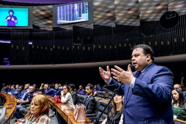 Republicanos reconhecem importância dos servidores públicos no trabalho do Poder Legislativo