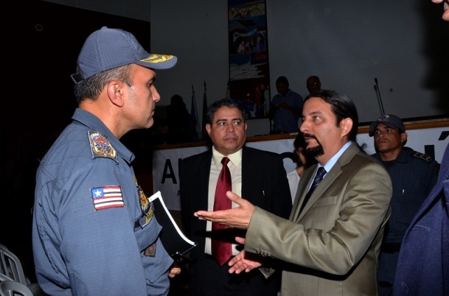 junior-verde-prb-convocacao-policiais--e-bombeiros-foto-ascom-13-05-15-02