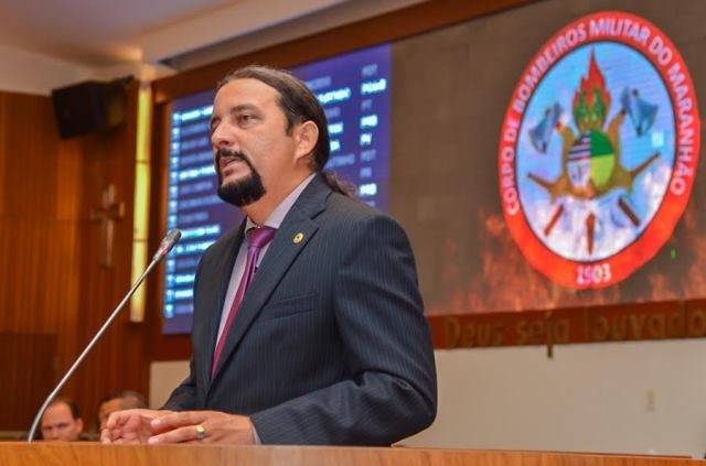 Júnior Verde homenageia bombeiros em sessão solene na Assembleia do Maranhão