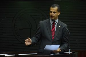 Presença de nutricionista poderá ser obrigatória em lojas de suplementos