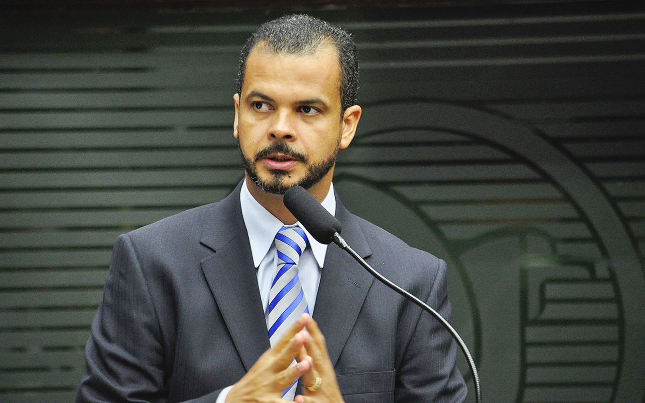 Jutay Meneses será agraciado com o Título de Cidadão Paraibano