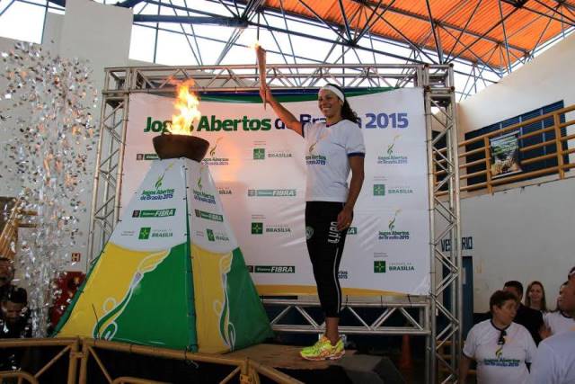 leila-barros-prb-lancado-jogos-abertos-de-brasilia-foto-ascom-13-10-15