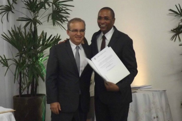 Vereador Levino de Jesus (PRB) assume Secretaria de serviços urbanos de Teresina (PI)