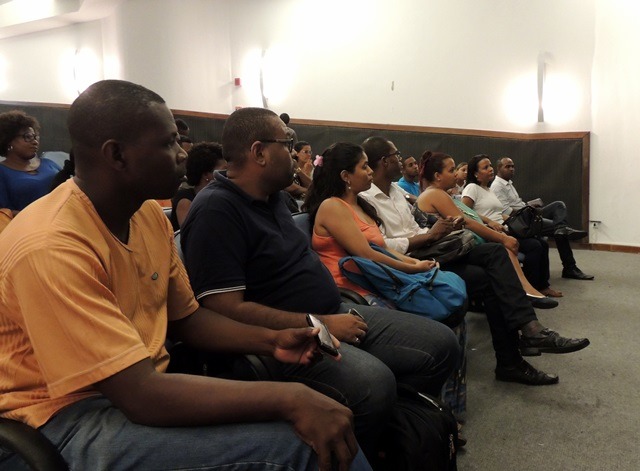 luiz-carlos-prb-audiencia-conselho-tutelar-prb-foto2-ascom-19-10-2015