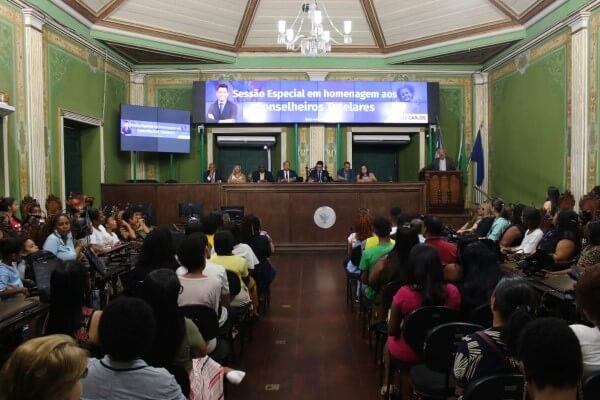 Dia do Conselheiro Tutelar é celebrado na Câmara de Salvador