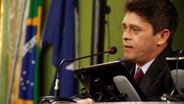 luiz-carlos-salvador-saude-prb-foto-ascom-14-12-2015