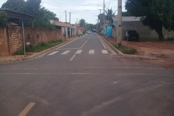 Moradores ganham asfalto depois de indicação de Manoel Neves