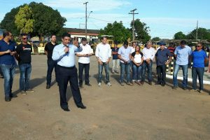 manuel-marcos-prb-participa-da-abertura-da-operacao-de-verao-da-emurb-foto-cedida-06-06-17-02