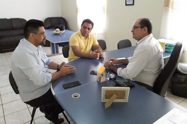 Mesmo em recesso, Manuel Marcos cumpre agendas nos municípios