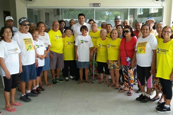 Manuel Marcos visita Centro de Convivência da Pessoa Idosa em Rio Branco