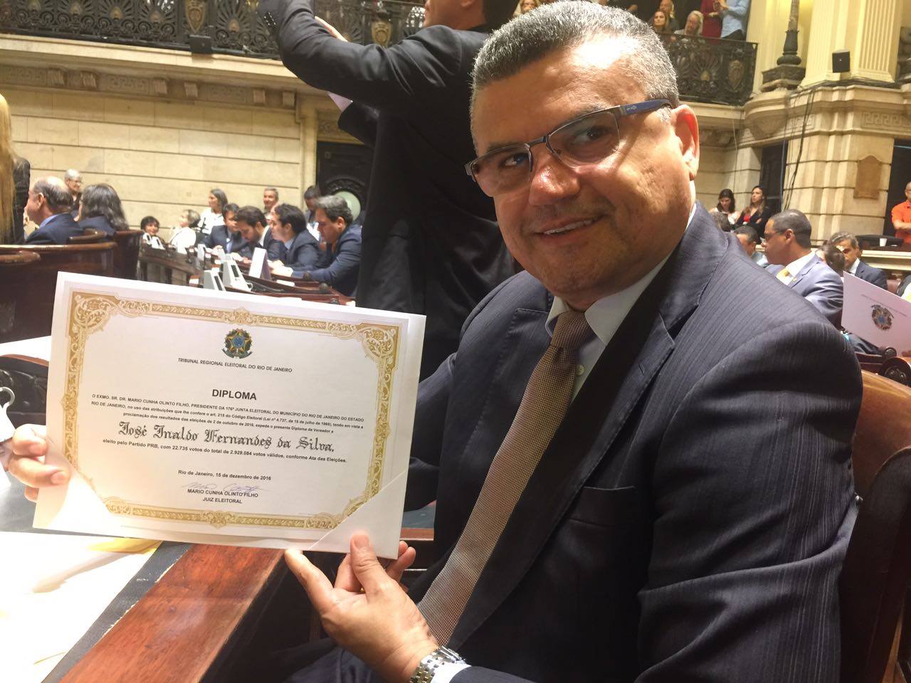 marcelo-crivella-inaldo-silva-e-vereadores-sao-diplomados-na-camara-do-rio-foto-cedida-16-12-2016