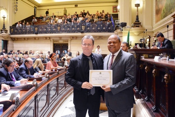 marcelo-crivella-joao-mendes-de-jesus-e-vereadoresprb--sao-diplomados-na-camara-do-rio-foto-cedida-16-12-2016