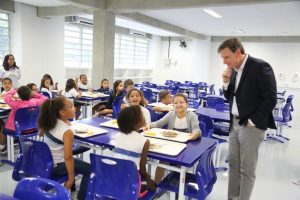 Crivella inaugura escola para 548 alunos em Curicica, na Zona Oeste 