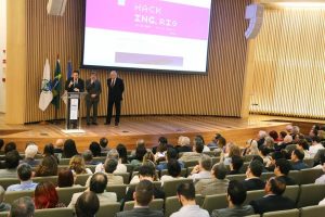 Marcelo Crivella lança Fomenta Rio