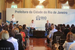 Crivella lança programa de tratamento de varizes graves que dispensa cirurgia