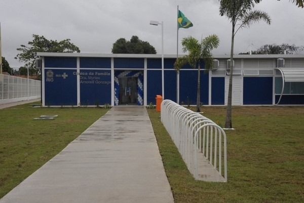 Crivella inaugura Clínica da Família em Campo Grande