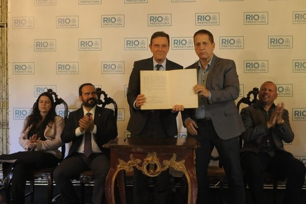 Crivella anuncia contratação de 225 vagas em comunidades terapêuticas