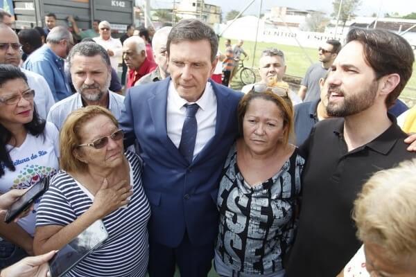 Crivella acompanha programas de mutirão de órgãos da Prefeitura