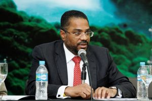 marcio-marinho-prb-homenagem-advocacia-publica-foto2-ascom-16-06-2015