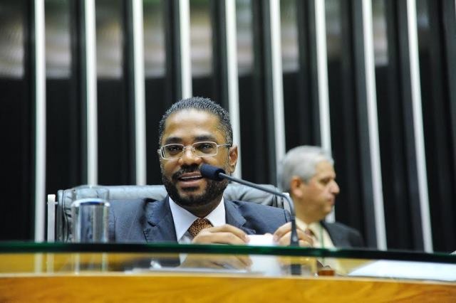 marcio-marinho-prb-homenagem-afrodescendentes-foto2-douglas-gomes-01-07-15