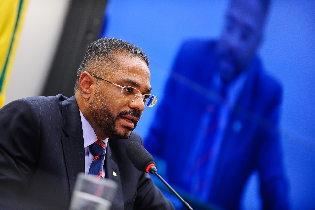 marcio-marinho-prb-lei-de-incentivo-ao-esporte-debate-salvador-foto-douglas-gomes-17-09-15