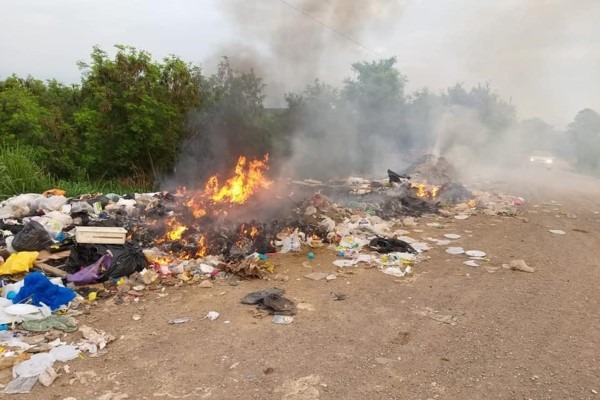 Abdala denuncia lixão a céu aberto em estrada rural de Piracicaba