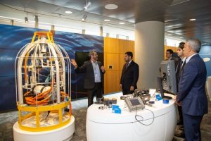 Comitiva do MDIC conhece projetos industriais inovadores pelo país