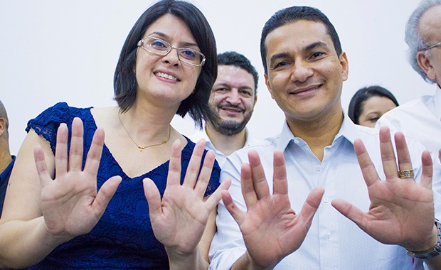 marcos-pereira-prb-confirma-pre-candidatura-professora-fabia-prefeita-de-santa-isabel-sp-foto-alison-leite-19-09-15-02