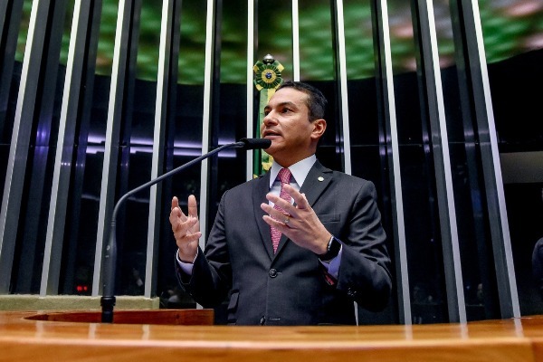 Embu das Artes recebe R$ 9 milhões indicados por Marcos Pereira