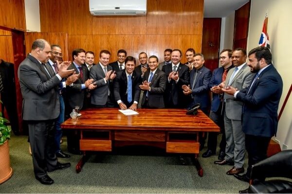 Marcos Pereira abona filiação do deputado estadual Duarte Júnior