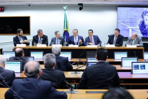 Marcos Pereira sugere mudanças na Lei de Informática Marcos Pereira sugere mudanças na Lei de Informática