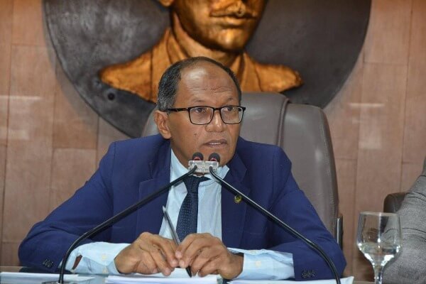 Marinaldo quer participação popular no orçamento de Campina Grande