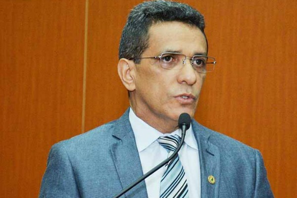 Aprovado projeto de Mecias de que garante direitos da pessoa com autismo em Roraima