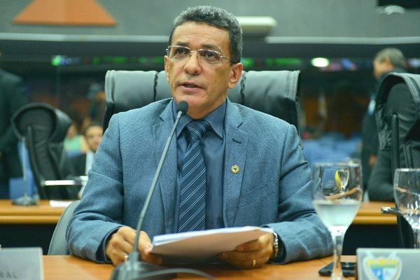 Mecias de Jesus é o autor da lei que aumentou o orçamento da Saúde de Roraima