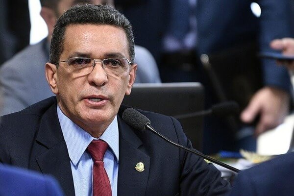 Mecias de Jesus propõe fundo para estados atingidos por imigração em massa