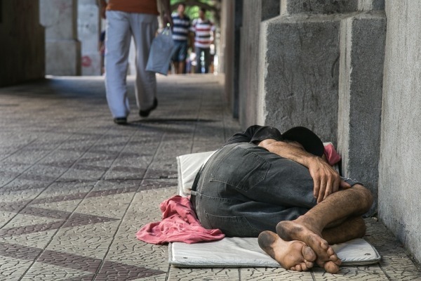 Lei dará visibilidade à realidade dos moradores de rua no RJ