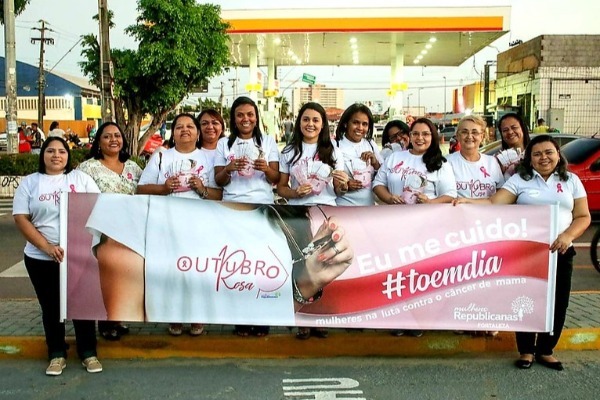 Outubro Rosa: Mulheres Republicanas de Fortaleza promovem ação educativa