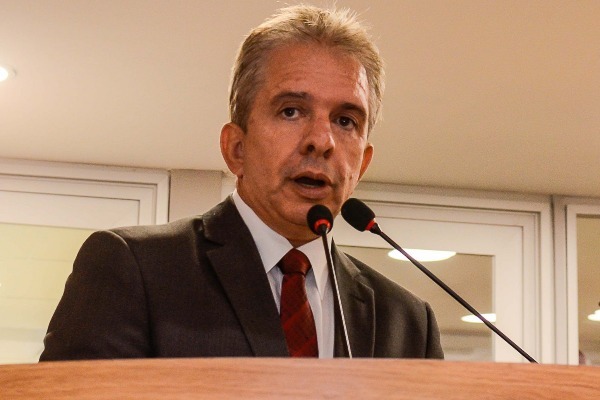 Propagandas sexistas e misóginas podem ser proibidas na Paraíba