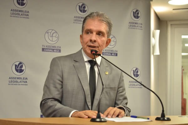 Nabor Wanderley pede regularização do transporte alternativo na Paraíba